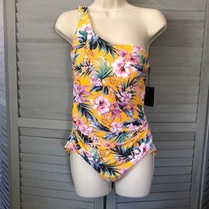 Gorgeous NipTuck One Piece Swimsuit. NWT one shoulder design, fully lined. Sz.10